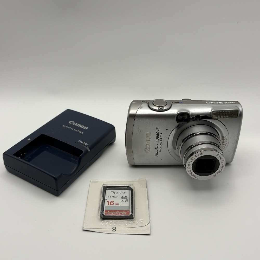 Canon PowerShot SD850 IS Silver 2.5" LCD 8MP 4x Optical Zoom Digital Elph Camera